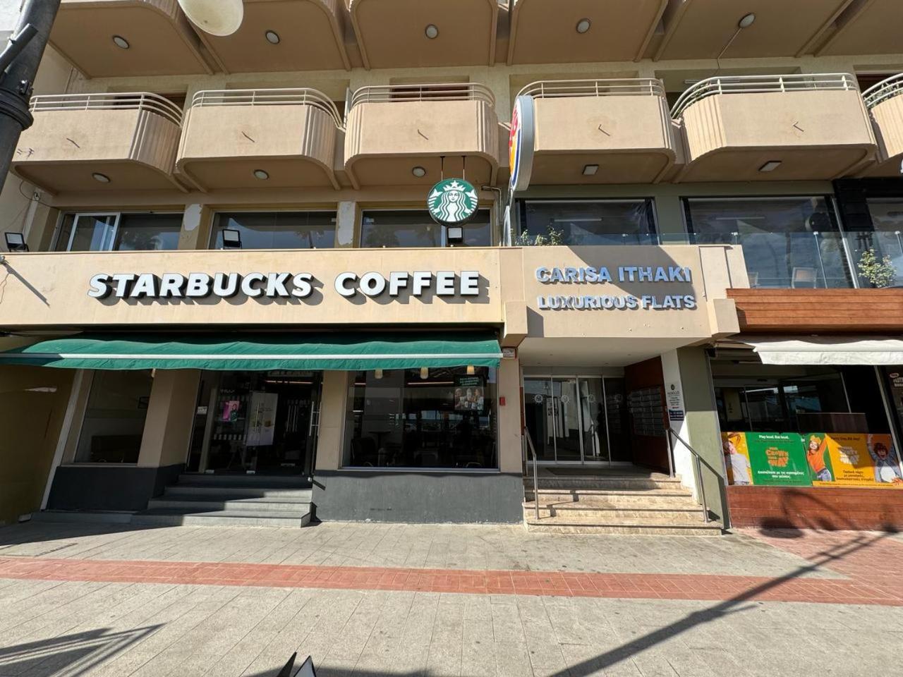 11 Suites - Golden Sunrise Suite Larnaca Rum bild